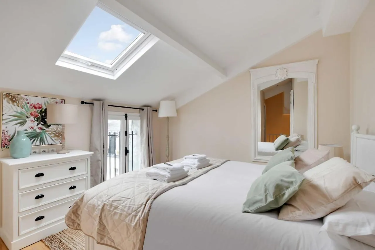Amazing Duplex 4P- Louvre Museum Apartment Paris 0*,  France